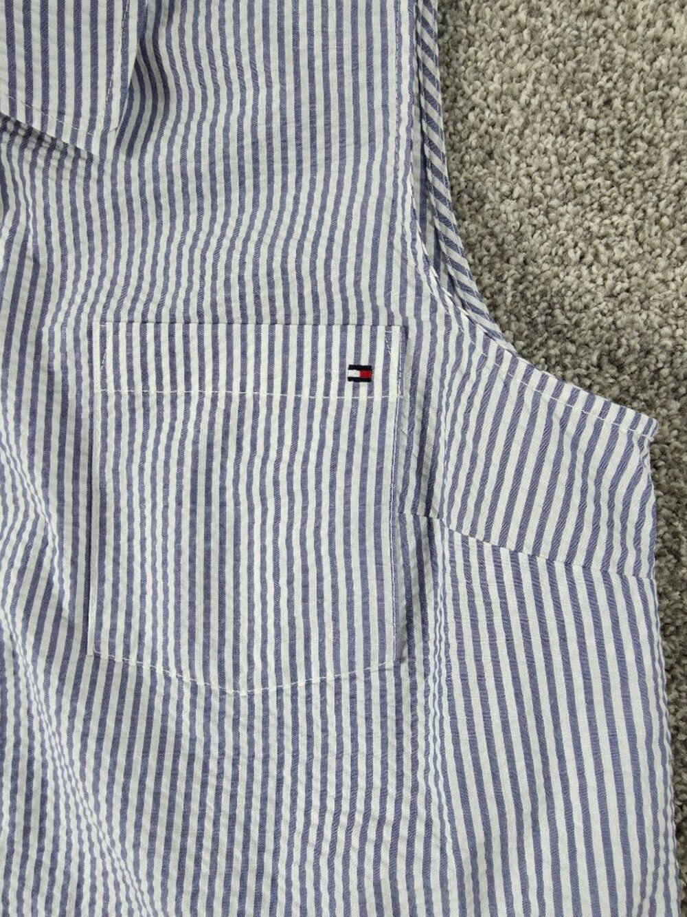 NWT Tommy Hilfiger Blue/White Pinstripe  Sleeveless button-up top - Picture 6 of 9